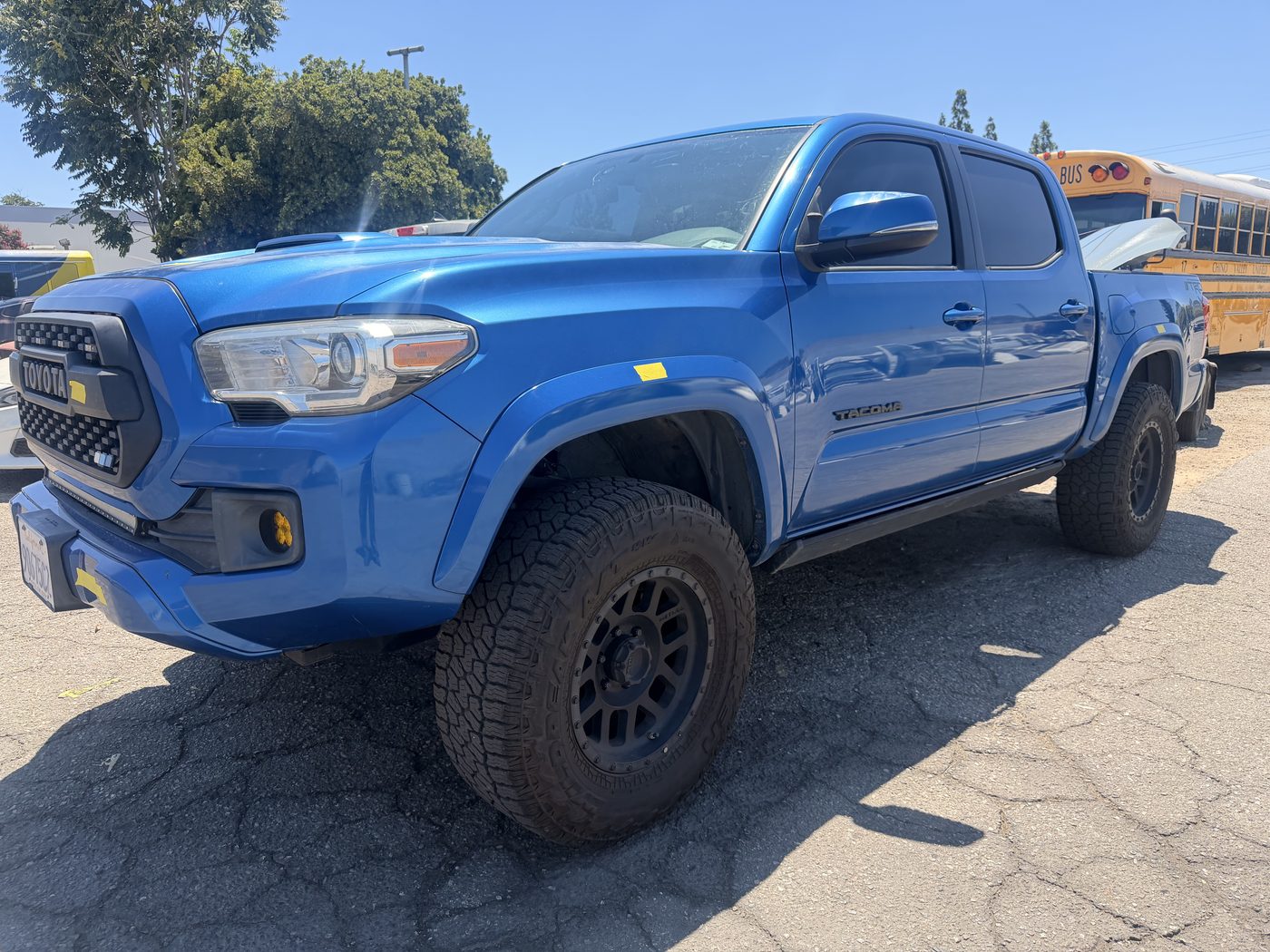 Toyota Tacoma before repaint in blue