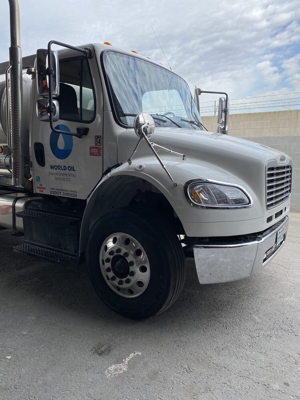 World Oil Freightliner 1091 after front-end collision repair and refinish